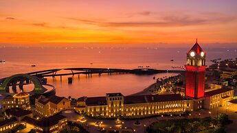 Sunset Bay Retreat Hotel