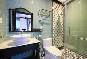 Sunset Bay Retreat Hotel