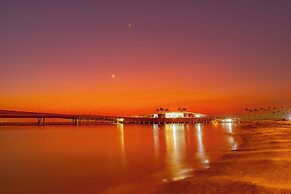 Sunset Bay Retreat Hotel