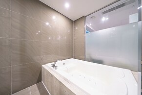 Incheon Airport Hotel The One