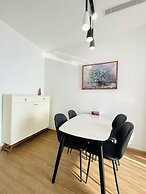 Vinhome SkyLake -  Service Apartment