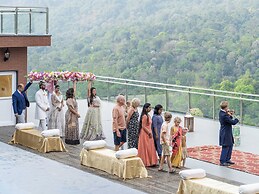 The Grand Cliff Resort Munnar