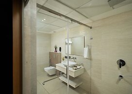 The Grand Cliff Resort Munnar