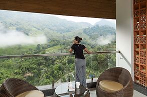 The Grand Cliff Resort Munnar