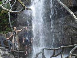 The Grand Cliff Resort Munnar