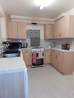 Remarkable 3-bed House in Leeds