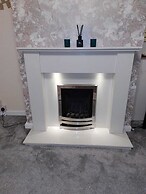 Remarkable 3-bed House in Leeds