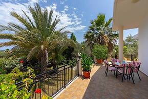 Villa Katerina in Neo Chorio