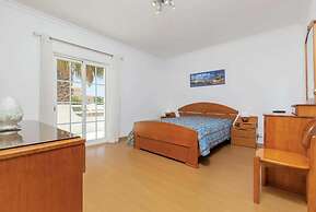 Villa Marlene in Guia