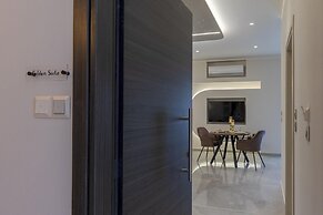 Myra Mare Golden Suite by Estia