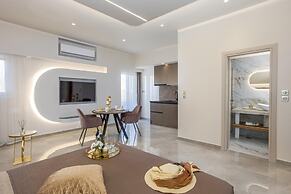 Myra Mare Golden Suite by Estia