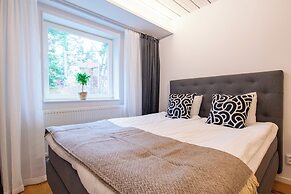 Uptown Hotel Apartments