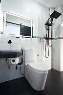 Thonglor Suites Hotel