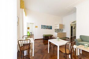 Piazza Sannazzaro 200 - Van Gogh