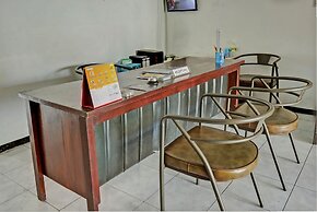 Capital O 1362 Ciliwung Guest House Syariah