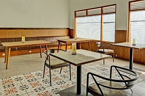 Capital O 1362 Ciliwung Guest House Syariah