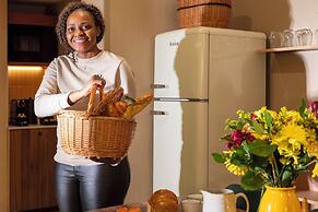 Yuna Montmartre - ApartHotel