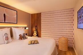 Yuna Montmartre - ApartHotel