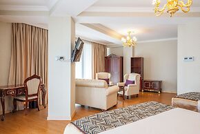 Panorama Lisi Grand Hotel