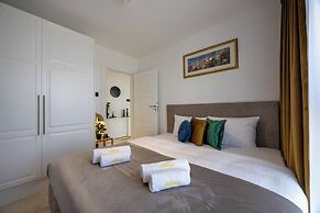 Emihouse Riverside Apartments