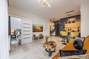 Emihouse Riverside Apartments