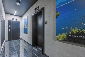 Emihouse Riverside Apartments