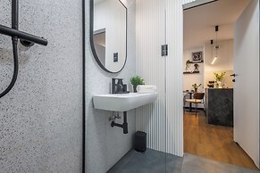 Emihouse Riverside Apartments