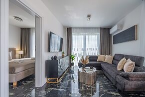 Emihouse Riverside Apartments