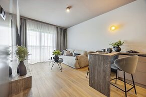 Emihouse Riverside Apartments