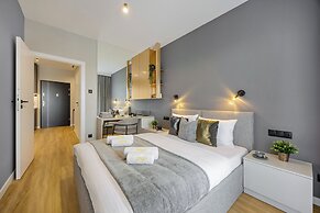 Emihouse Riverside Apartments
