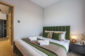 Emihouse Riverside Apartments