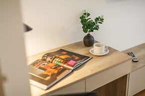 Emihouse Riverside Apartments