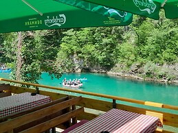 Rafting Camp Encijan