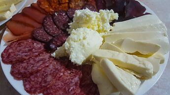 Rafting Camp Encijan