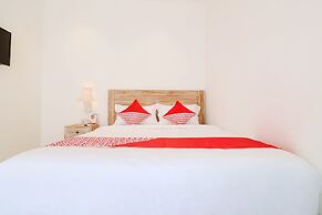 OYO 2896 Uma Menuh Guest House Near Pantai Keramas