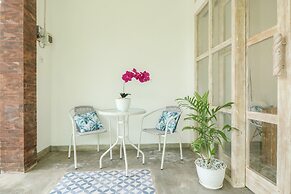 OYO 2896 Uma Menuh Guest House Near Pantai Keramas