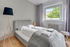 Stone Stream by 3City Rentals