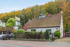 Stone Stream by 3City Rentals