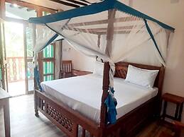 The New Blue Waves Hotel