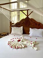 The New Blue Waves Hotel