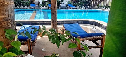The New Blue Waves Hotel