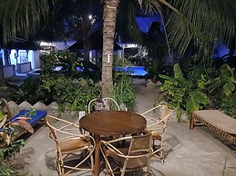 The New Blue Waves Hotel