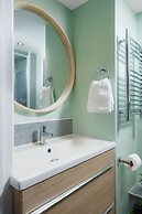 Stunning Central Studio Apartment