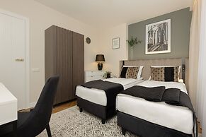 Blue Moon Residence by Renters Prestige