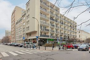 Blue Moon Residence by Renters Prestige