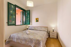 Villetta Tamari 300 meters from the sea