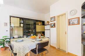 Villetta Tamari 300 meters from the sea