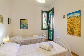 Villetta Tamari 300 meters from the sea