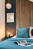 Central Palace - LoftAffair Collection