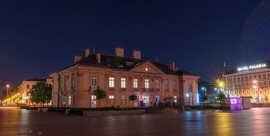 Central Palace - LoftAffair Collection